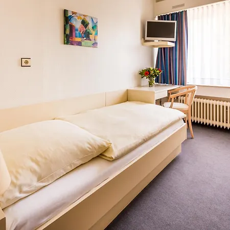 Buschhausen אאכן