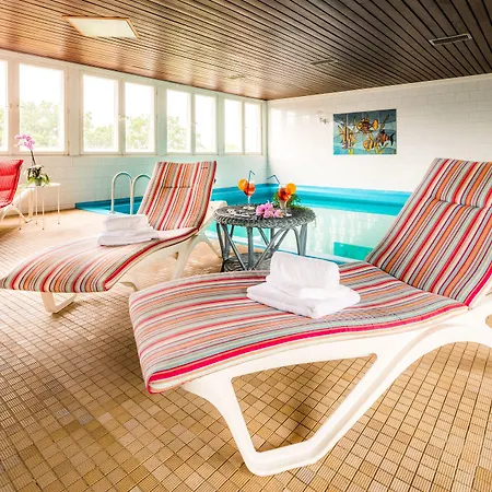 Buschhausen فندق