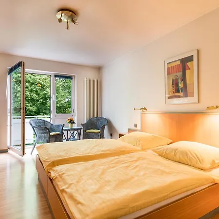 Buschhausen 3* アーヘン