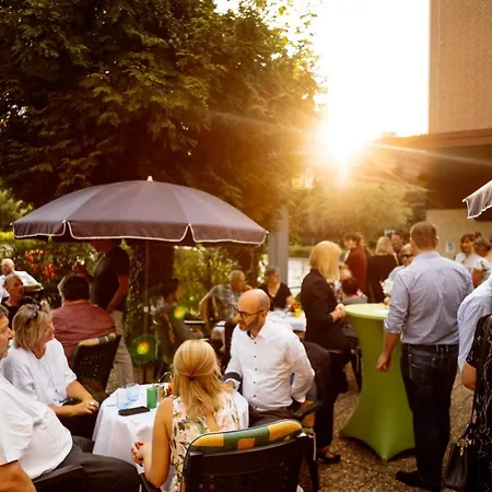 Buschhausen 호텔