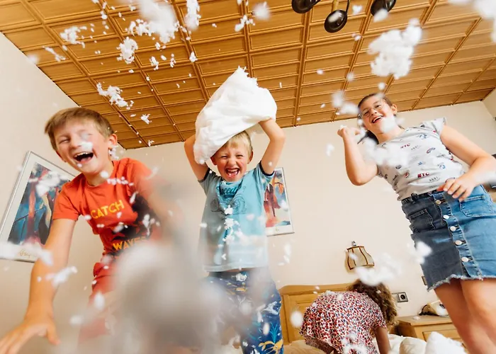 酒店 Buschhausen 3*