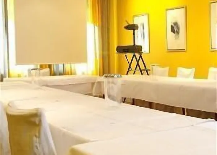 Hotel Buschhausen 3*